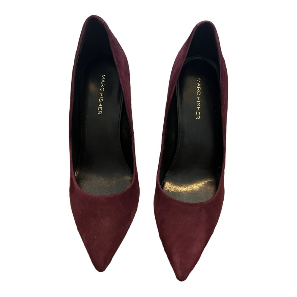 Marc Fisher Daniela burgundy suede block heels